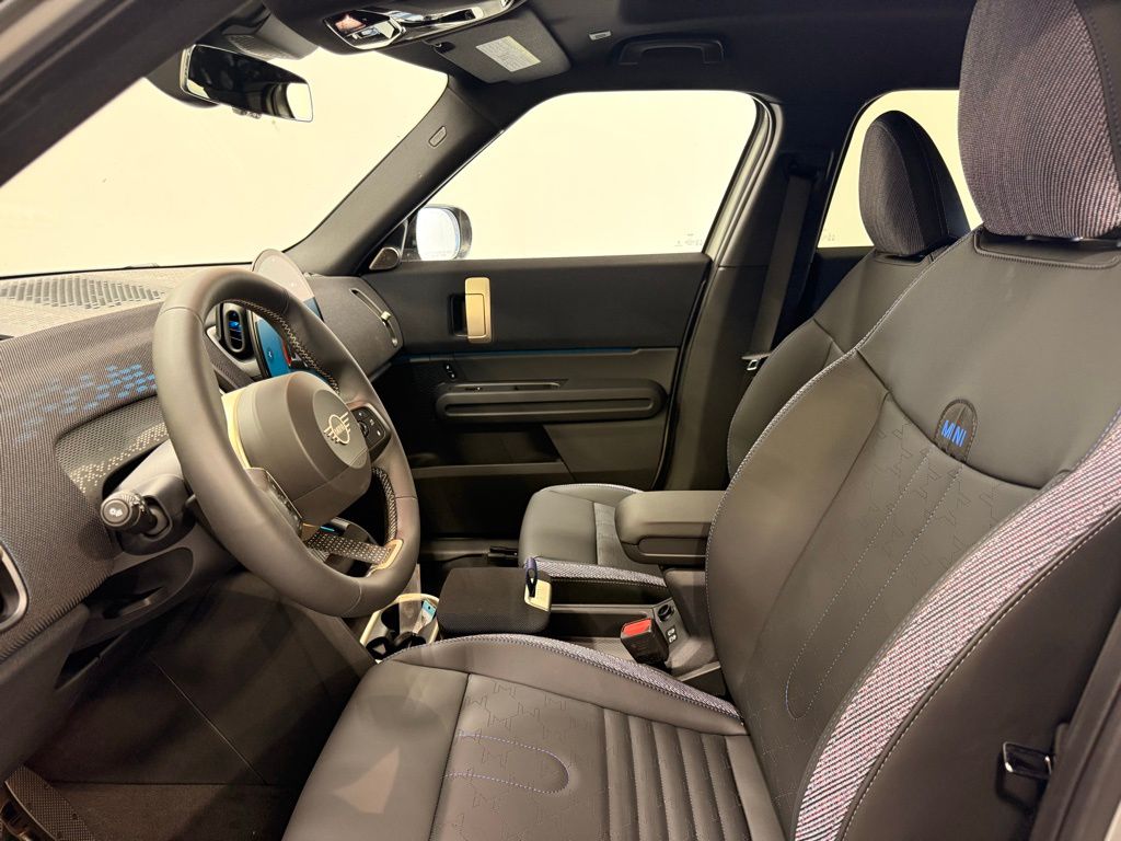 Thumbnail: 2025 MINI Cooper Countryman - 12