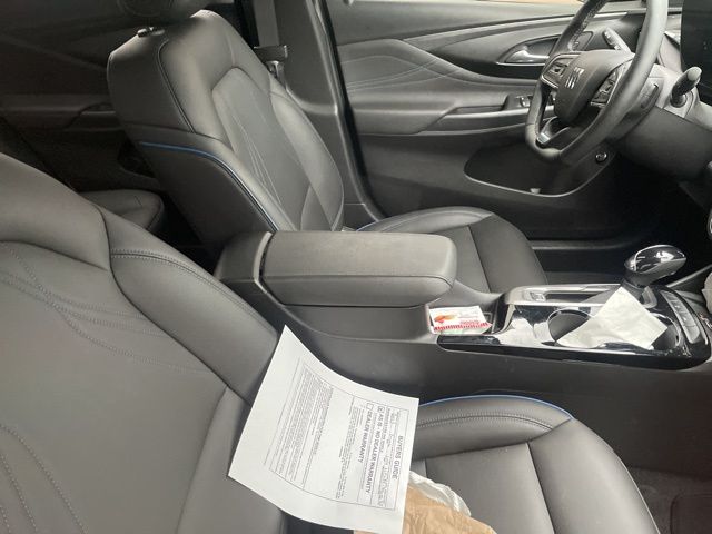 2024 Buick Envista Sport Touring 6