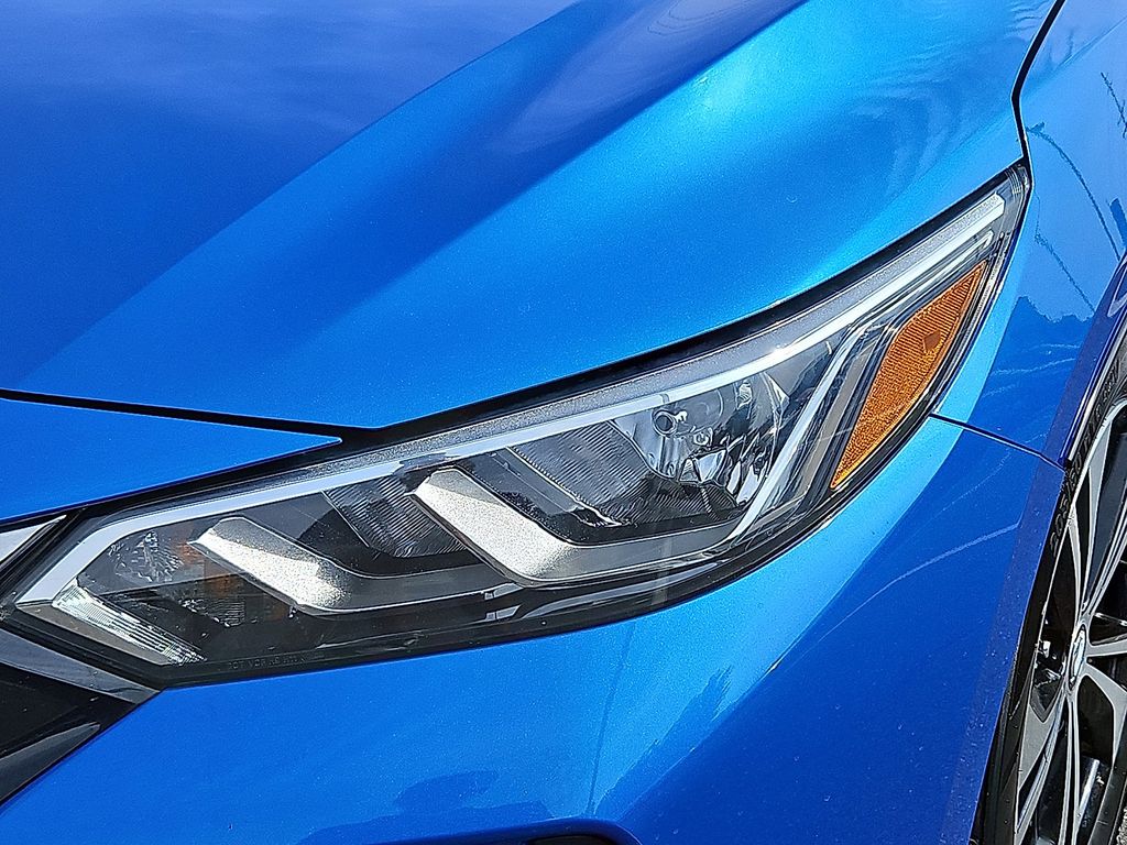 Thumbnail: 2020 Nissan Sentra - 10