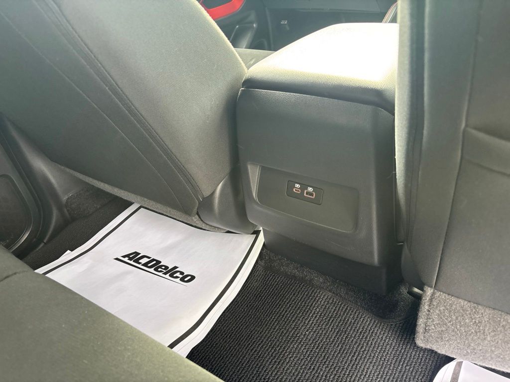 Used 2025 Nissan Frontier Truck