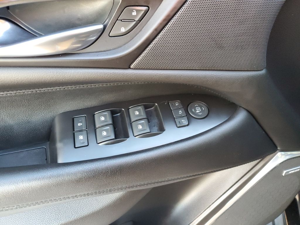 Used Car 2020 Cadillac Escalade  Luxury For Sale Under $30,000 In Austin, Texas