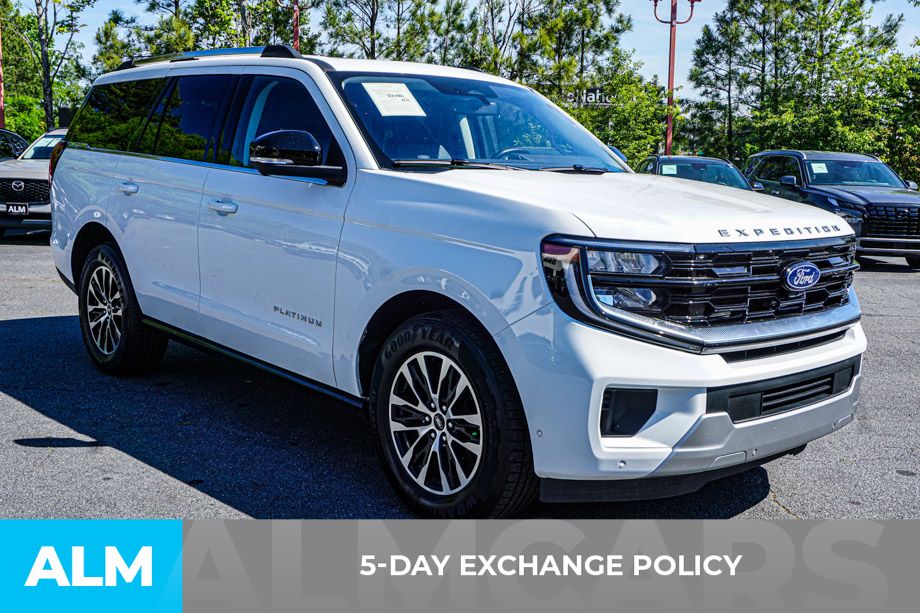 Used 2025 White Ford Platinum image 4