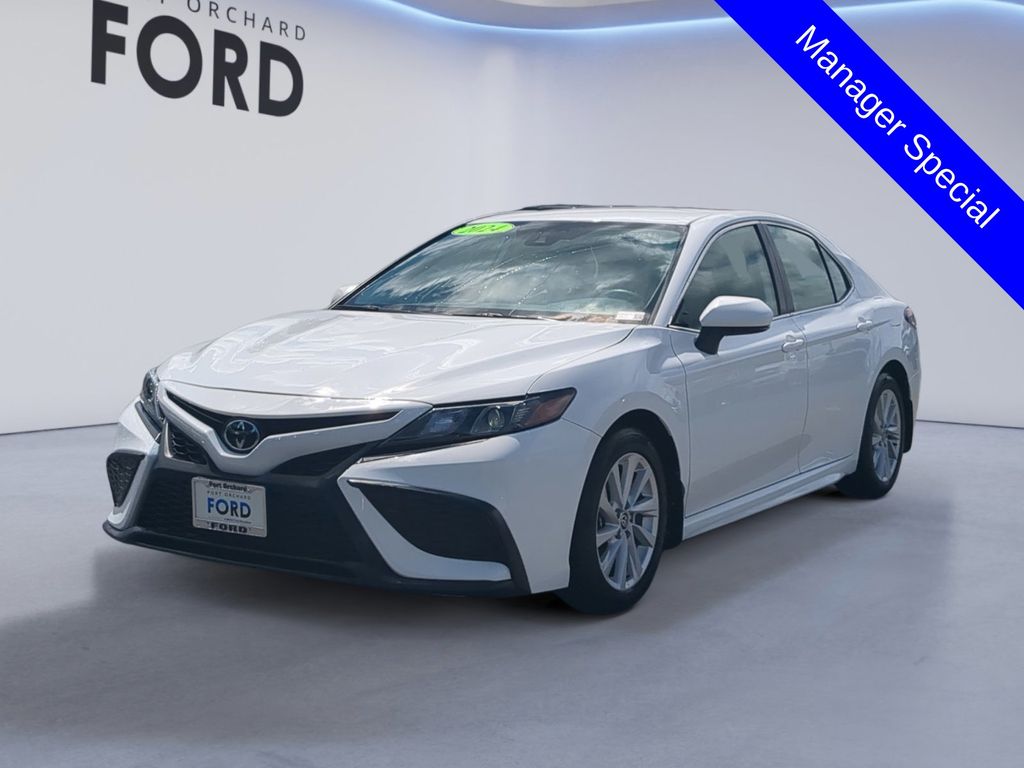 2024 Toyota Camry SE FWD