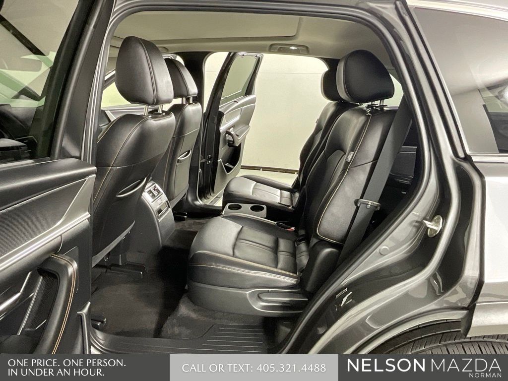 Certified Used 2024 Gray Mazda 3.3 Turbo Premium image 13