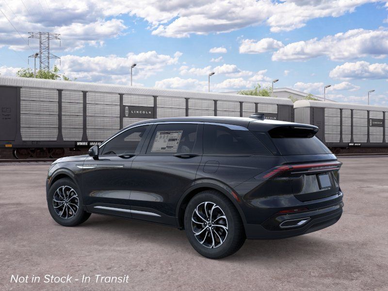 Thumbnail: 2026 Lincoln Nautilus - 4
