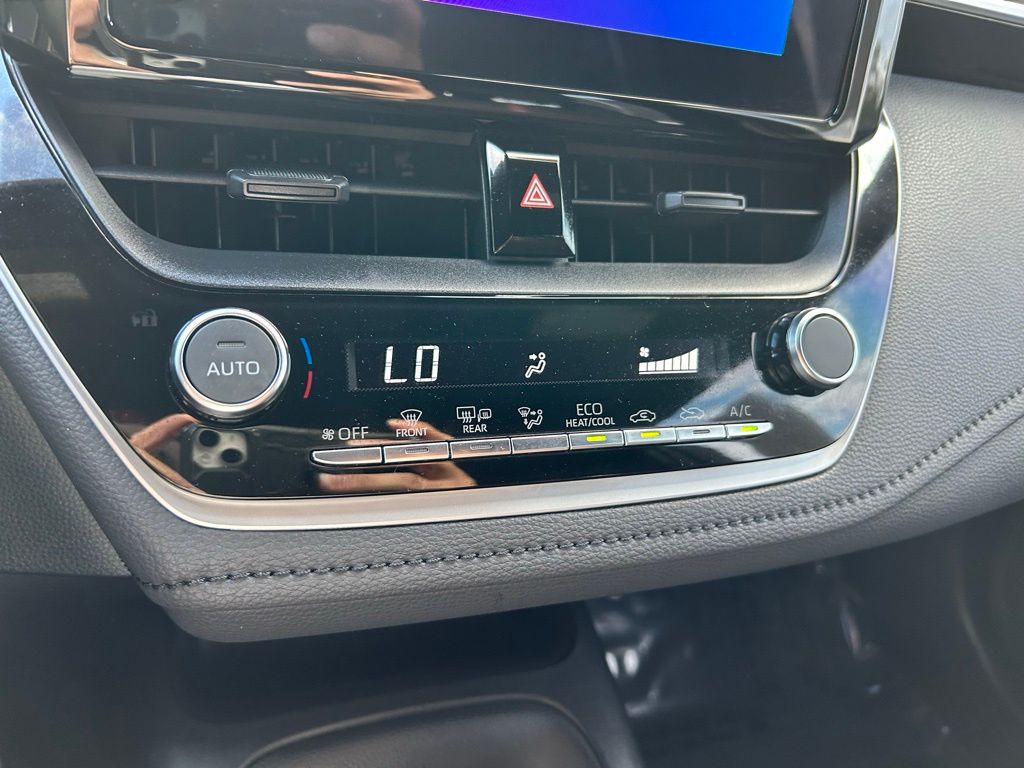 Thumbnail: 2024 Toyota Corolla - 25