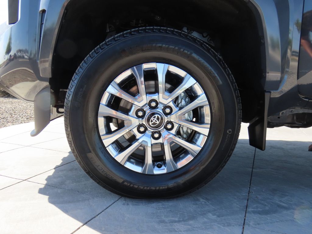 2024 Toyota Tacoma Limited 29