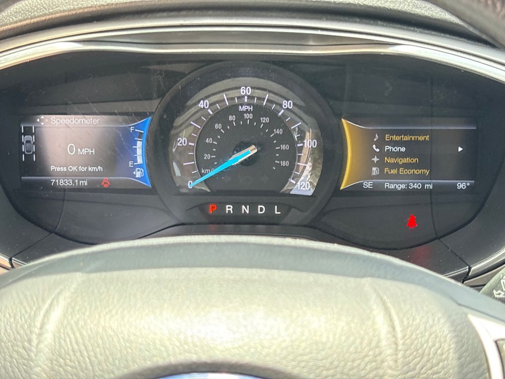 Certified Used 2020 White Ford SE image 21