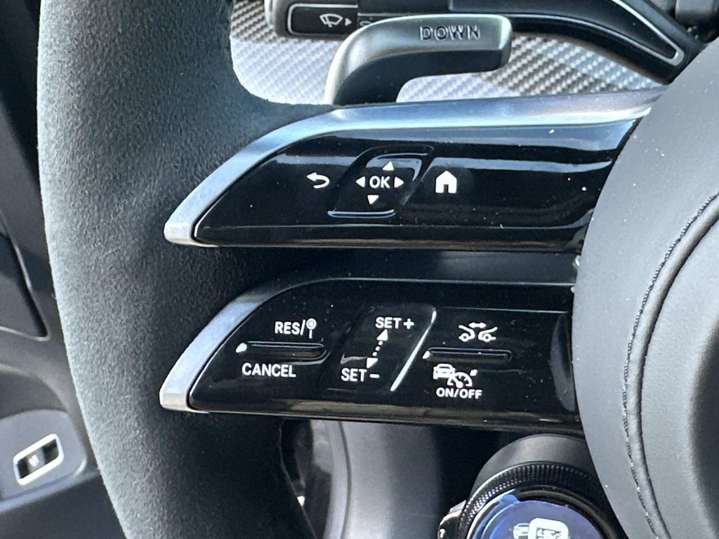 Thumbnail: 2026 Mercedes-Benz GLE - 15