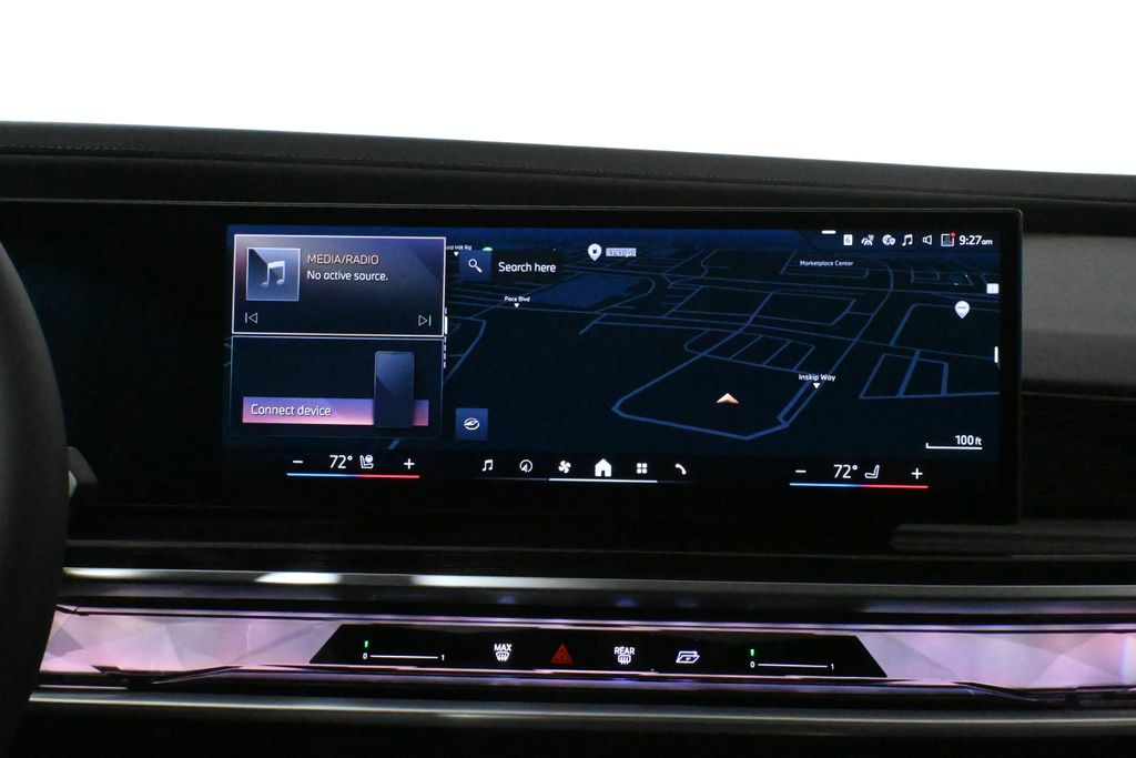 2025 BMW 7 Series 760i xDrive 23