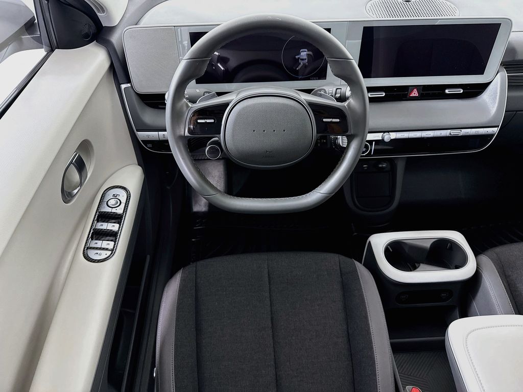 Thumbnail: 2022 Hyundai Ioniq 5 - 10