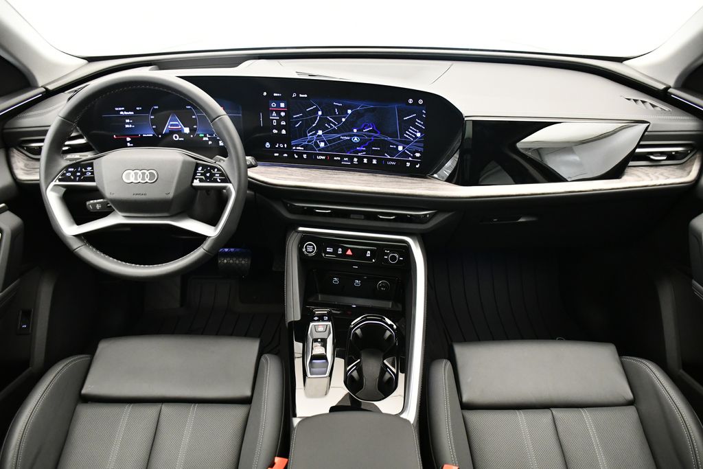 Thumbnail: 2025 Audi Q5 - 20