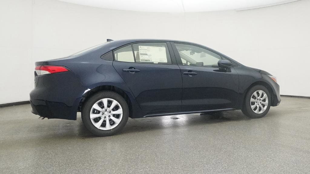 2025 Toyota Corolla LE 5