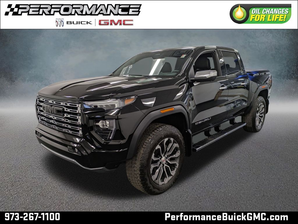 2023 GMC Canyon Denali Crew Cab 4WD
