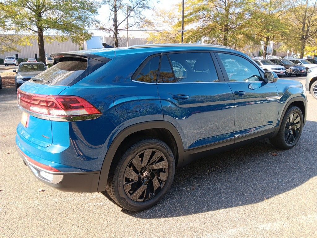 2025 Volkswagen Atlas Cross Sport 2.0T SE w/Technology 5