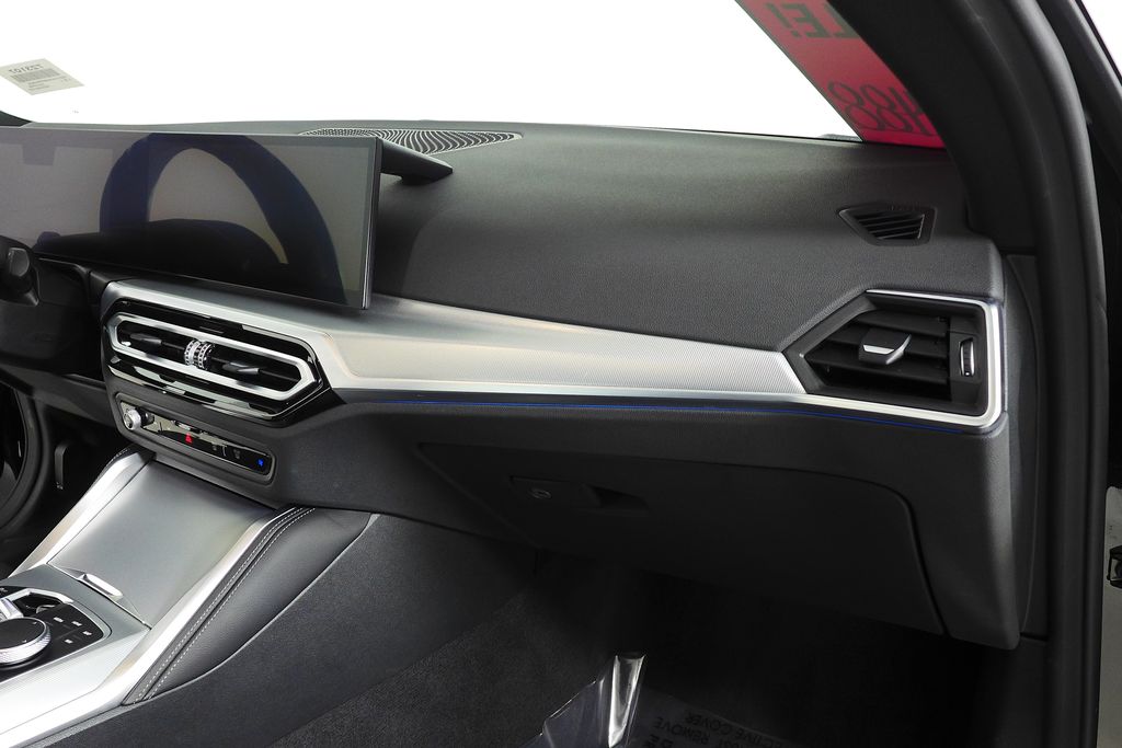Thumbnail: 2023 BMW i4 - 14