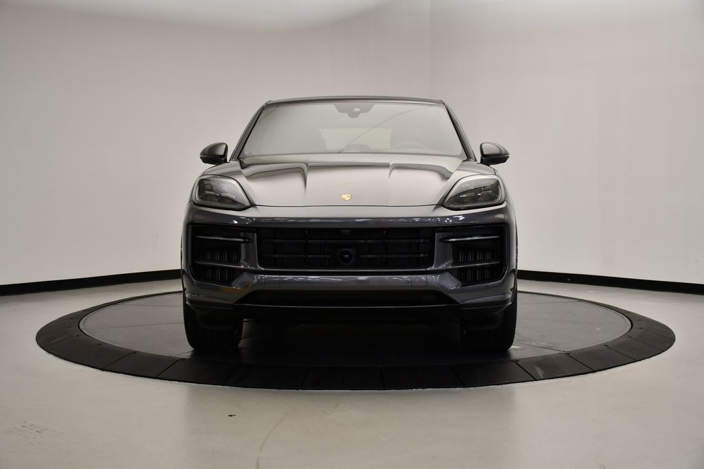 Thumbnail: 2025 Porsche  - 10