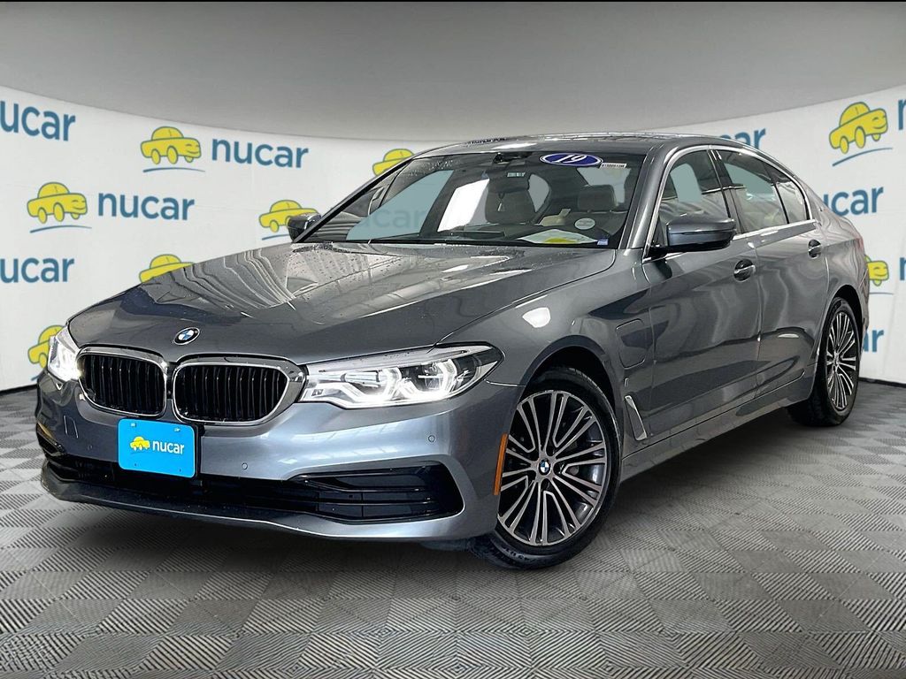 2019 BMW 5 Series — photo 3