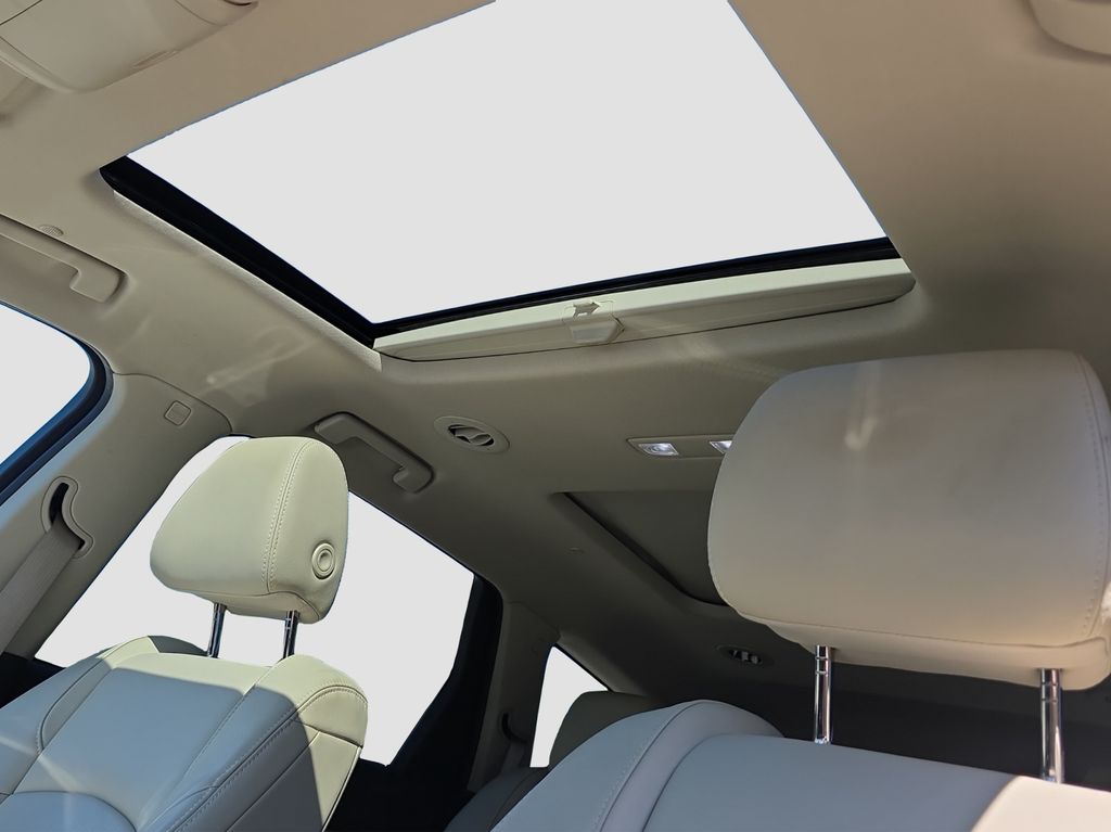 Used 2020 Gray Buick Essence image 8
