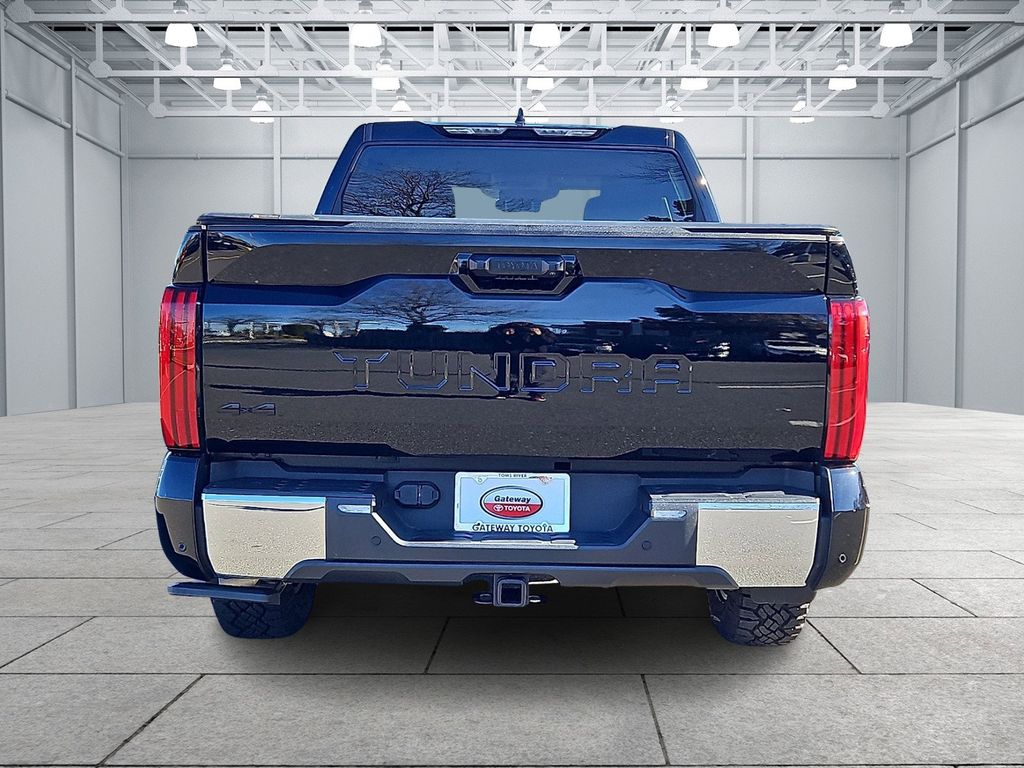 Thumbnail: 2023 Toyota Tundra - 6