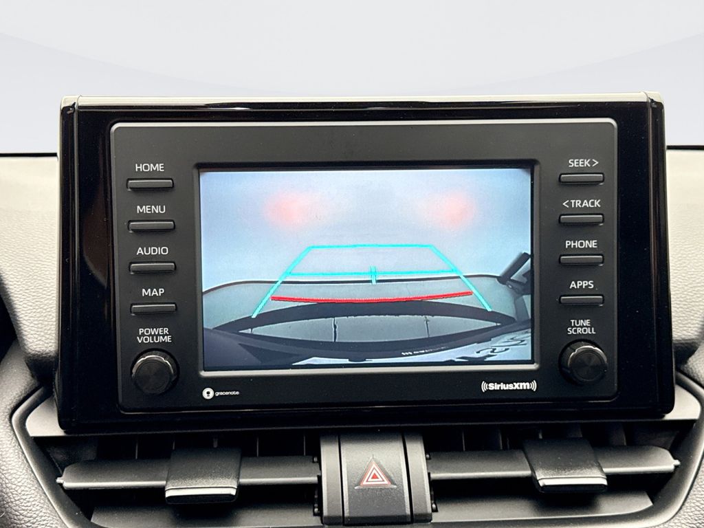 Thumbnail: 2022 Toyota RAV4 - 15