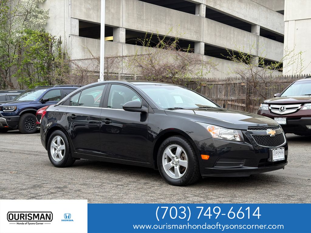 2014 Chevrolet Cruze 1LT Sedan FWD