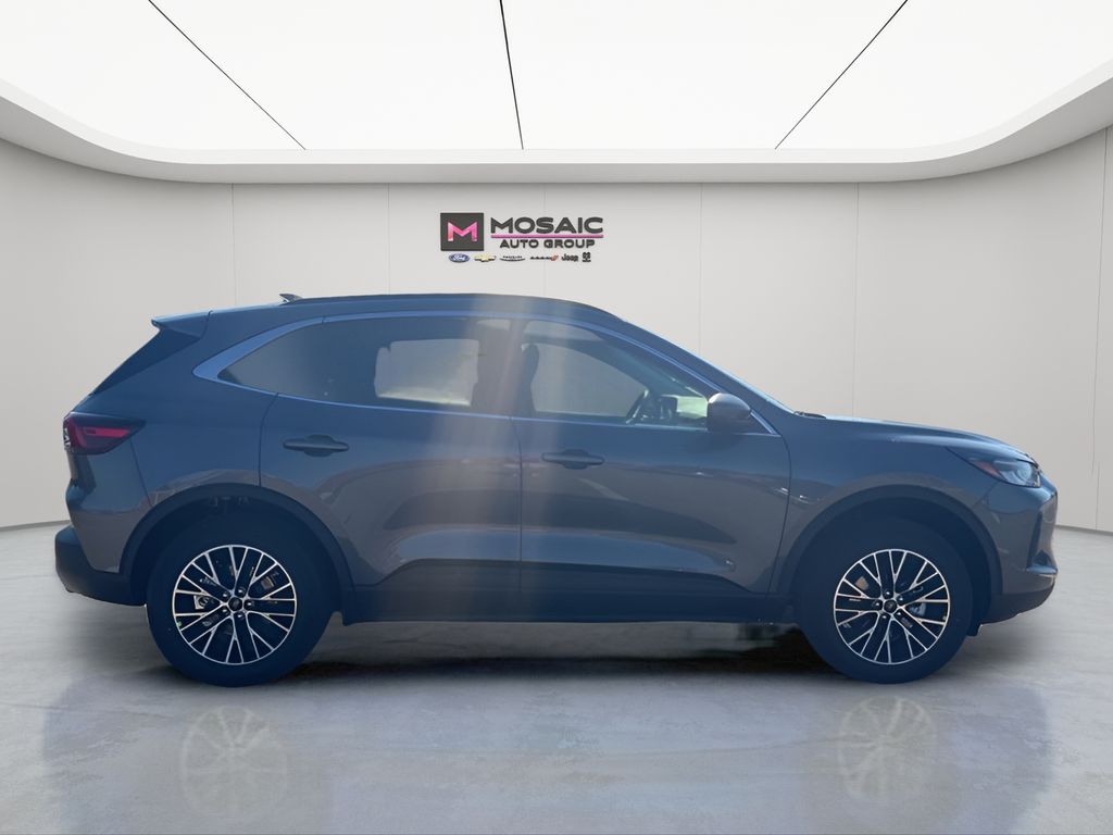 2025 Ford Escape Plug-In Hybrid