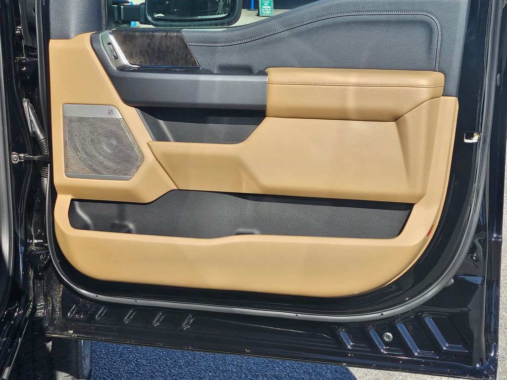 2026 Ford F-350SD Lariat Black at Walterboro Ford