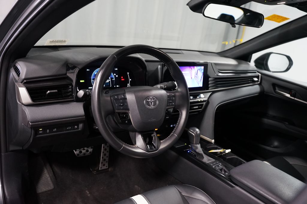 Thumbnail: 2025 Toyota Camry - 7
