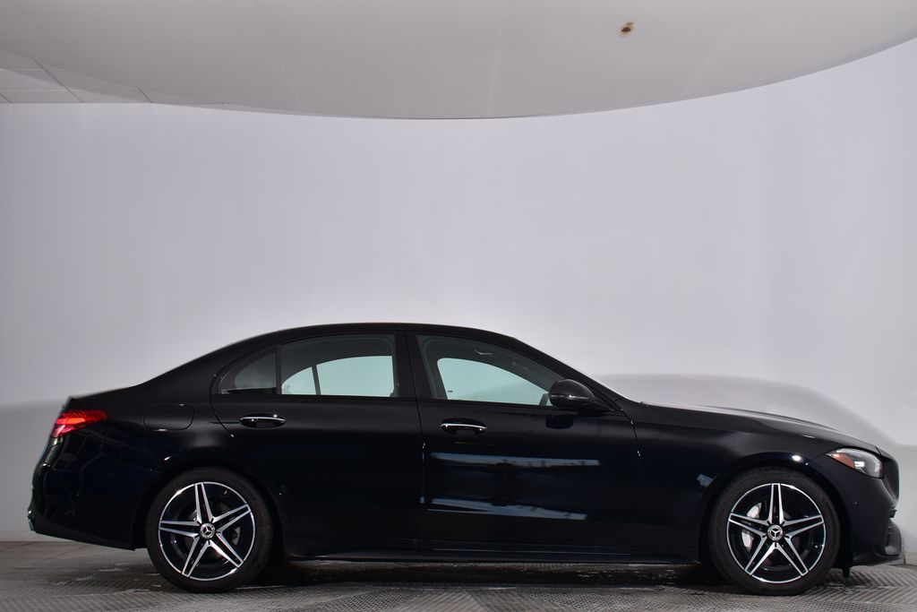 Thumbnail: 2023 Mercedes-Benz C-Class - 6