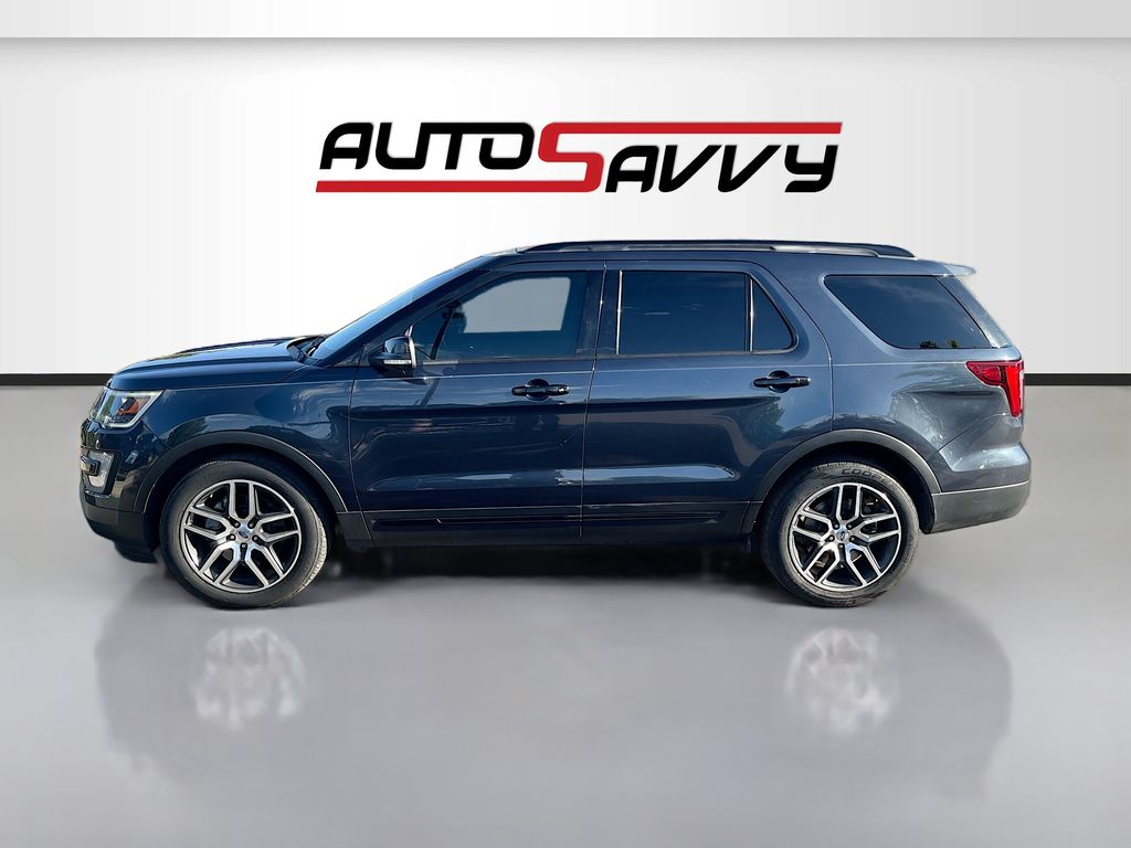 Used 2017 Quartz Metallic Ford Sport image 4