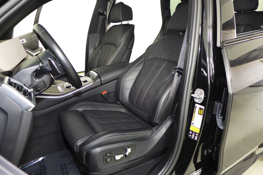 Thumbnail: 2024 BMW X5 - 22