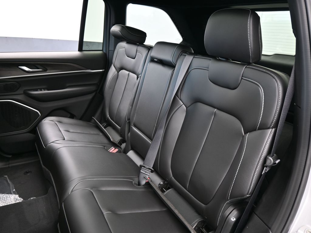 New 2026 Silver Zynith Jeep Limited image 30