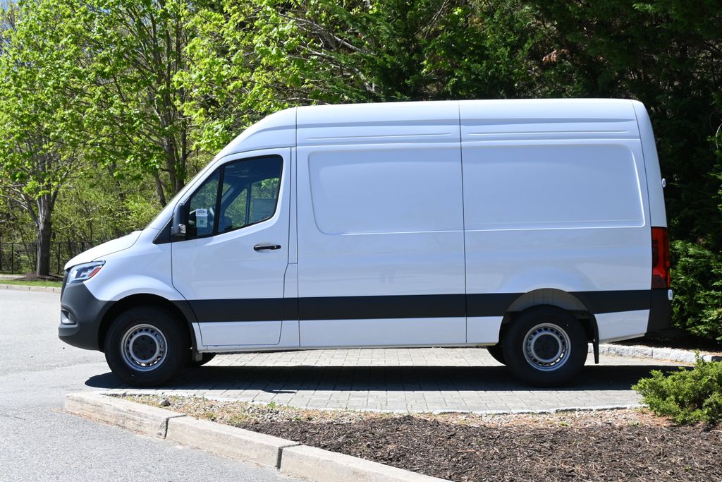 2025 Mercedes-Benz Sprinter 2500 2