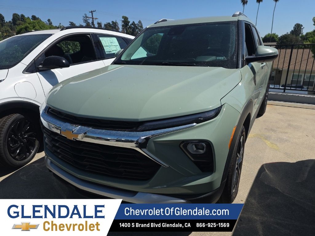 Cacti Green 2025 Chevrolet Trailblazer SUV / Crossover Front-Wheel Drive Continuously Variable Transmission