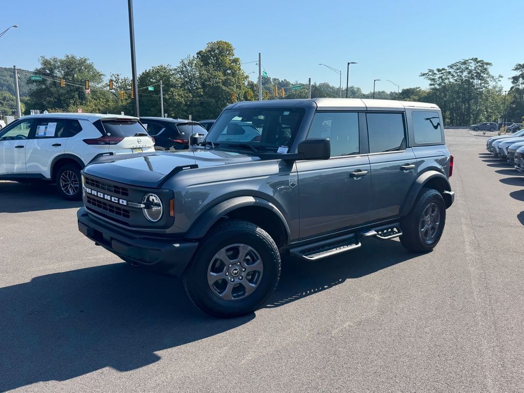 Gray Metallic 2025 Ford Bronco SUV / Crossover Four-Wheel Drive Automatic
