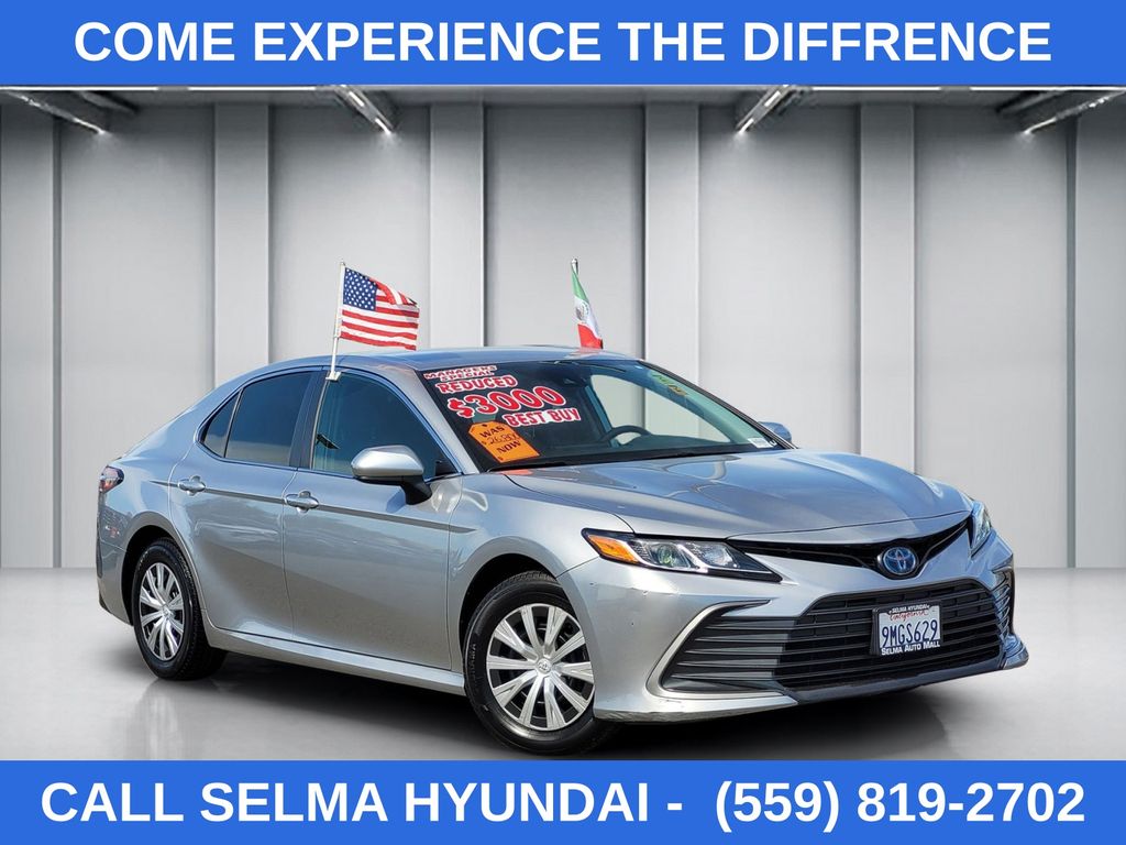 2023 Toyota Camry Hybrid LE FWD