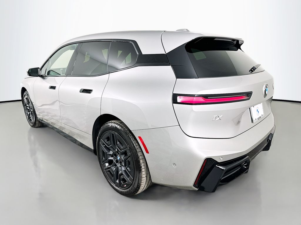 Thumbnail: 2026 BMW iX - 7