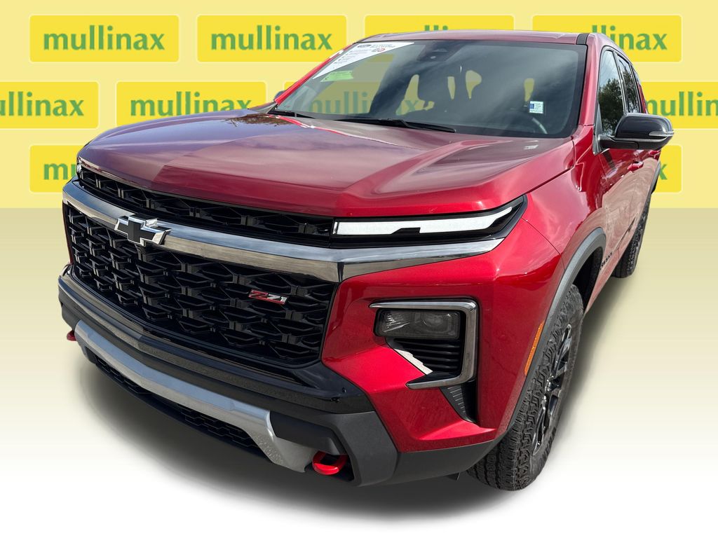 Certified Used 2024 Red Chevrolet Z71 image 11