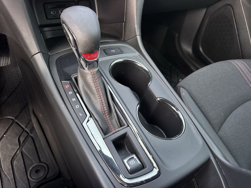 Used Car 2024 Chevrolet Equinox  Rs For Sale Under $25,000 In Corsicana, Texas