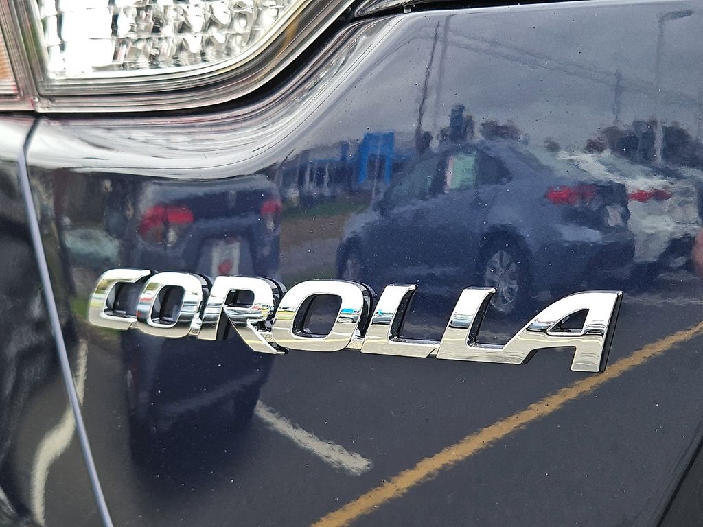 Thumbnail: 2026 Toyota Corolla - 18