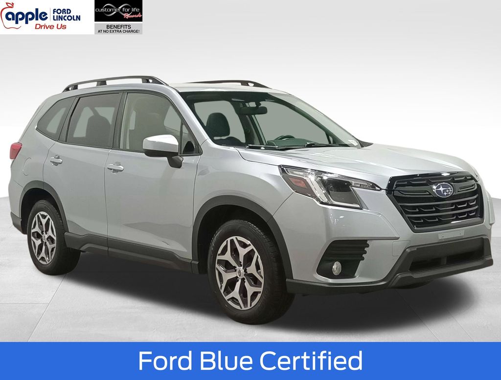 Ice Silver Metallic 2022 Subaru Forester SUV / Crossover All-Wheel Drive Continuously Variable Transmission