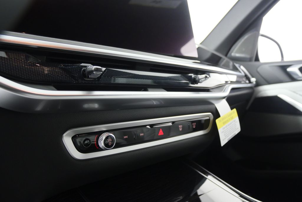 2026 BMW X5 xDrive40i 21