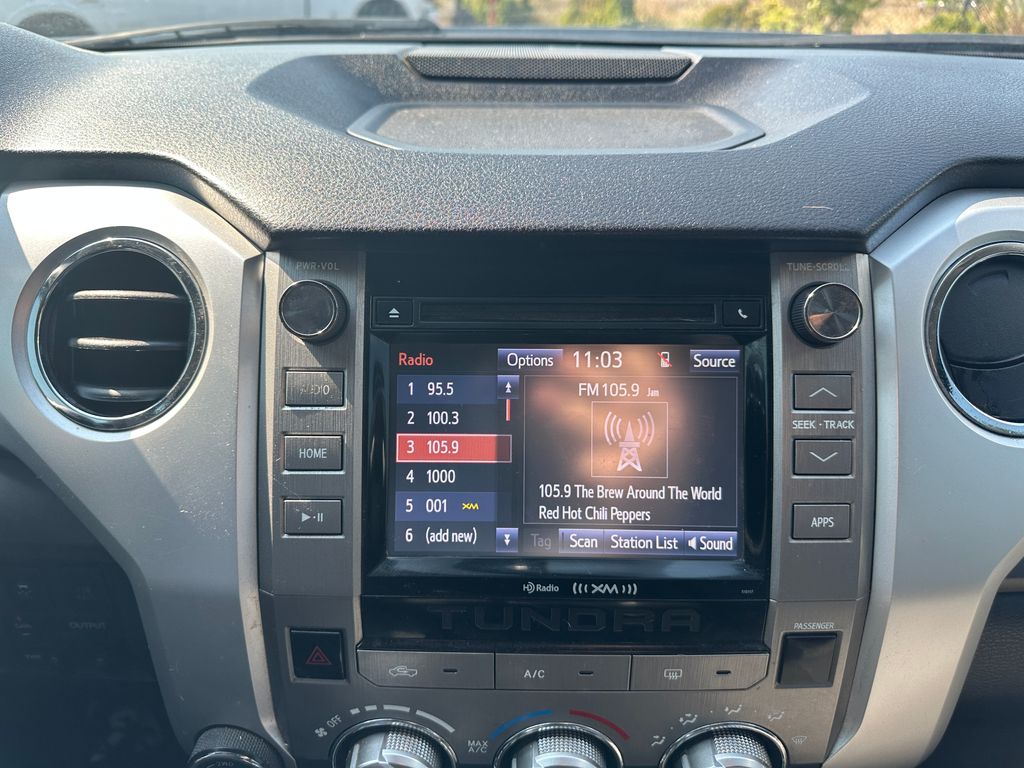 2017 Toyota Tundra SR5
