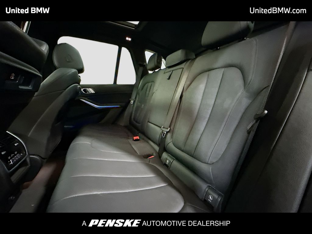 Thumbnail: 2021 BMW X5 - 13