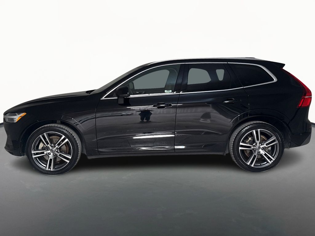 2018 Volvo XC60 Momentum - Photo 8
