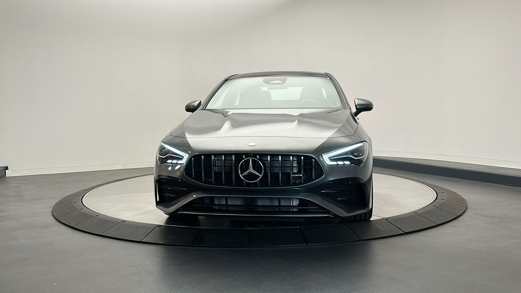 2025 Mercedes-Benz CLA 35 AMG 2