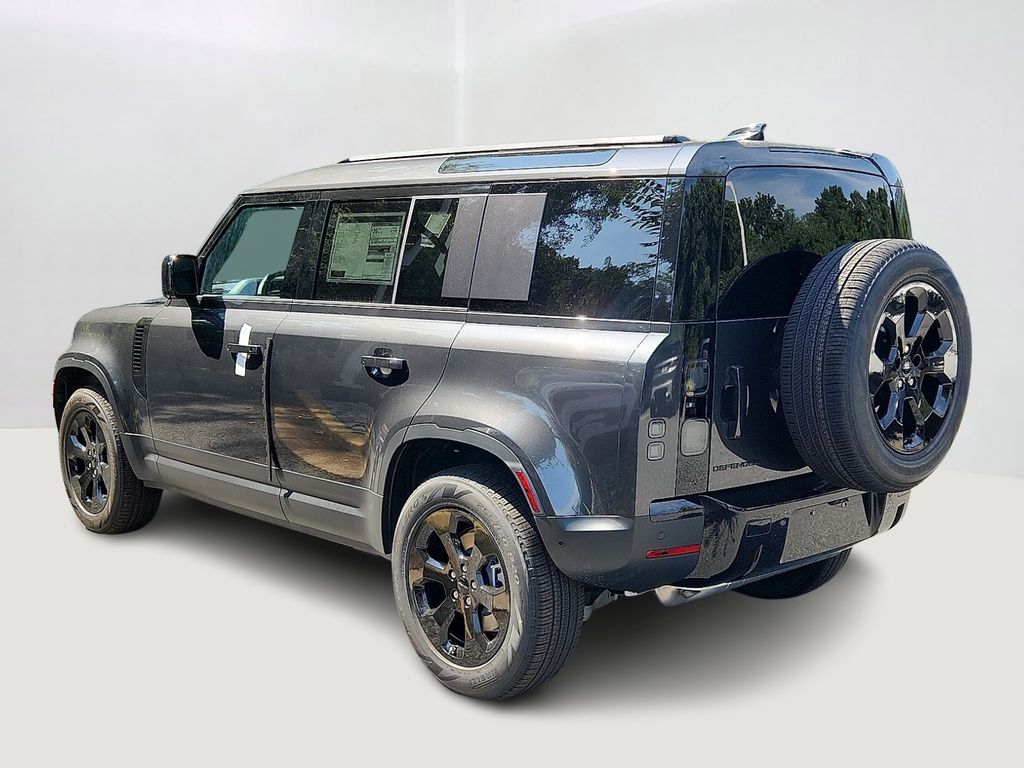 Thumbnail: 2026 Land Rover Defender - 4