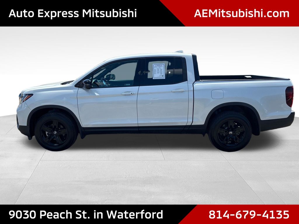 2023 Honda Ridgeline Black Edition - 3
