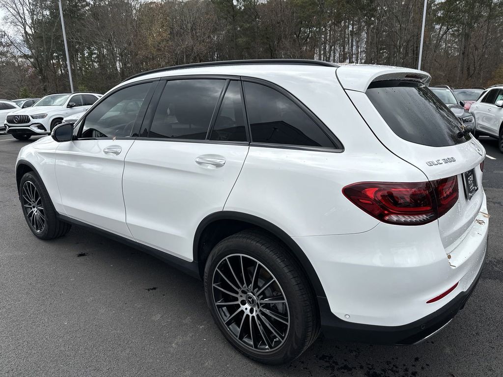 2022 Mercedes-Benz GLC GLC 300 6